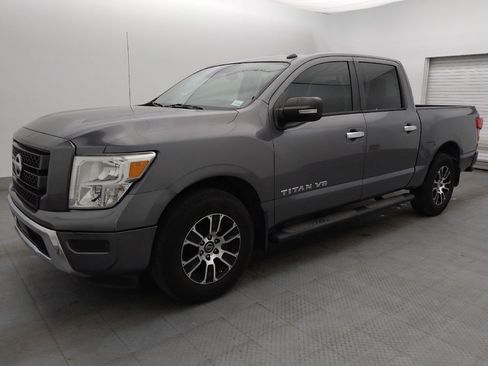 Used 2020 Nissan Titan SV w/ Accessory Utility Package image 2