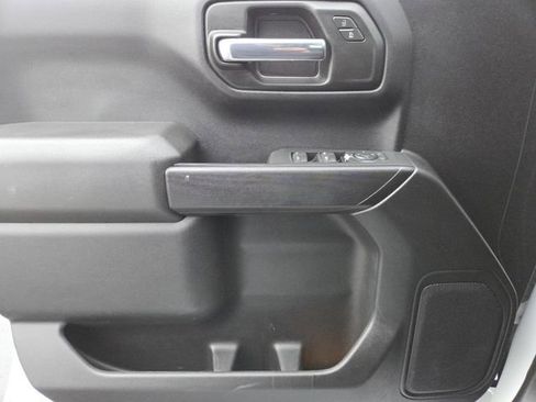 Used 2021 Chevrolet Silverado 1500 Custom image 29