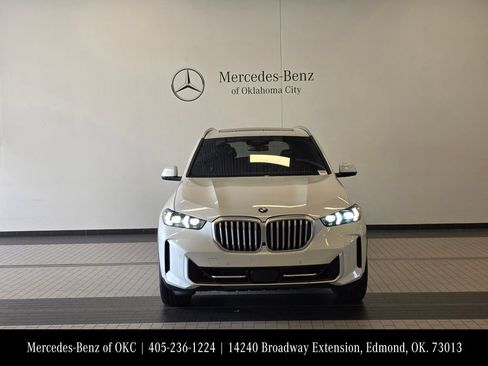 Used 2024 BMW X5 sDrive40i w/ Parking Assistance Package RWD image 2