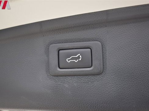 Used 2016 Subaru Outback 2.5i Limited image 33