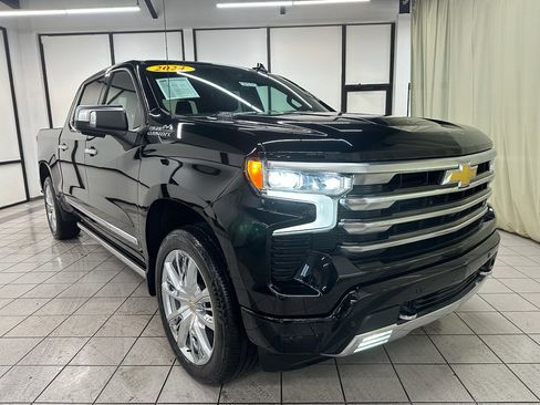 Certified 2024 Chevrolet Silverado 1500 High Country image 2