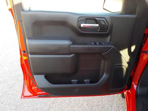 Used 2021 Chevrolet Silverado 1500 W/T w/ Z71 Off-Road Package image 15