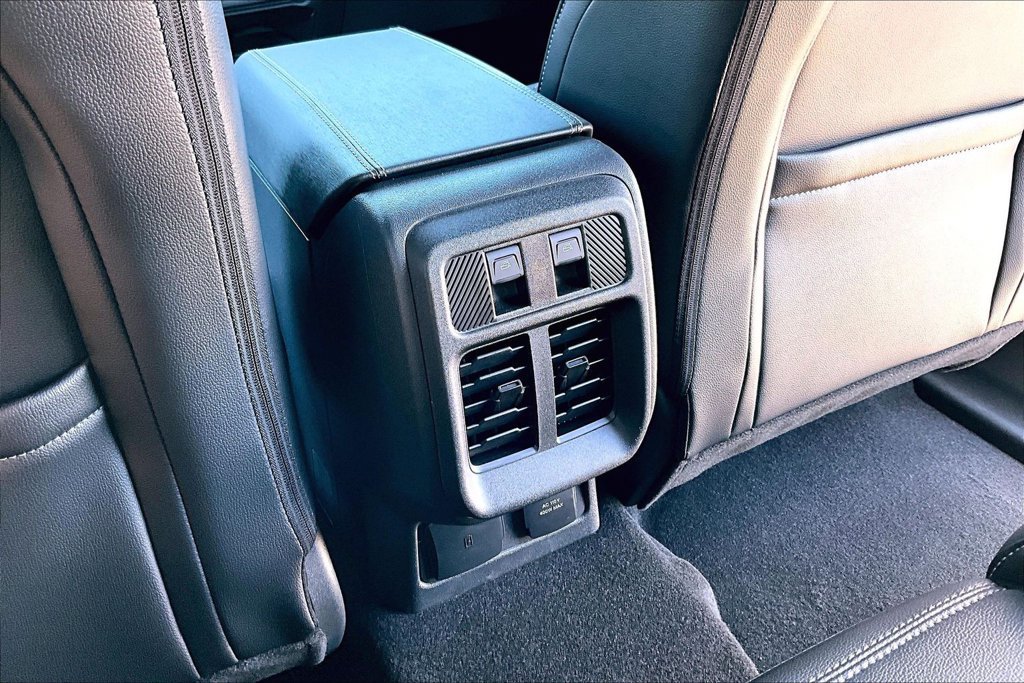 New 2026 Ford Bronco Outer Banks AWD/4WD image 17