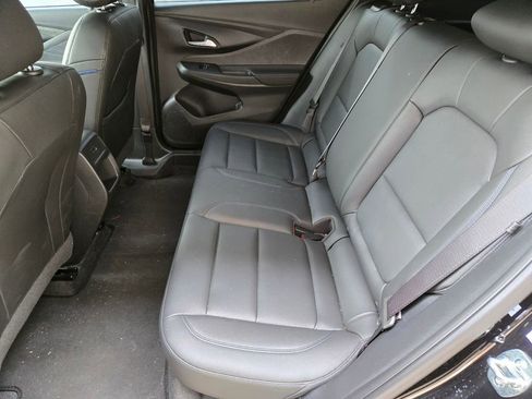 Used 2025 Buick Envista Sport Touring w/ Convenience I Package image 7