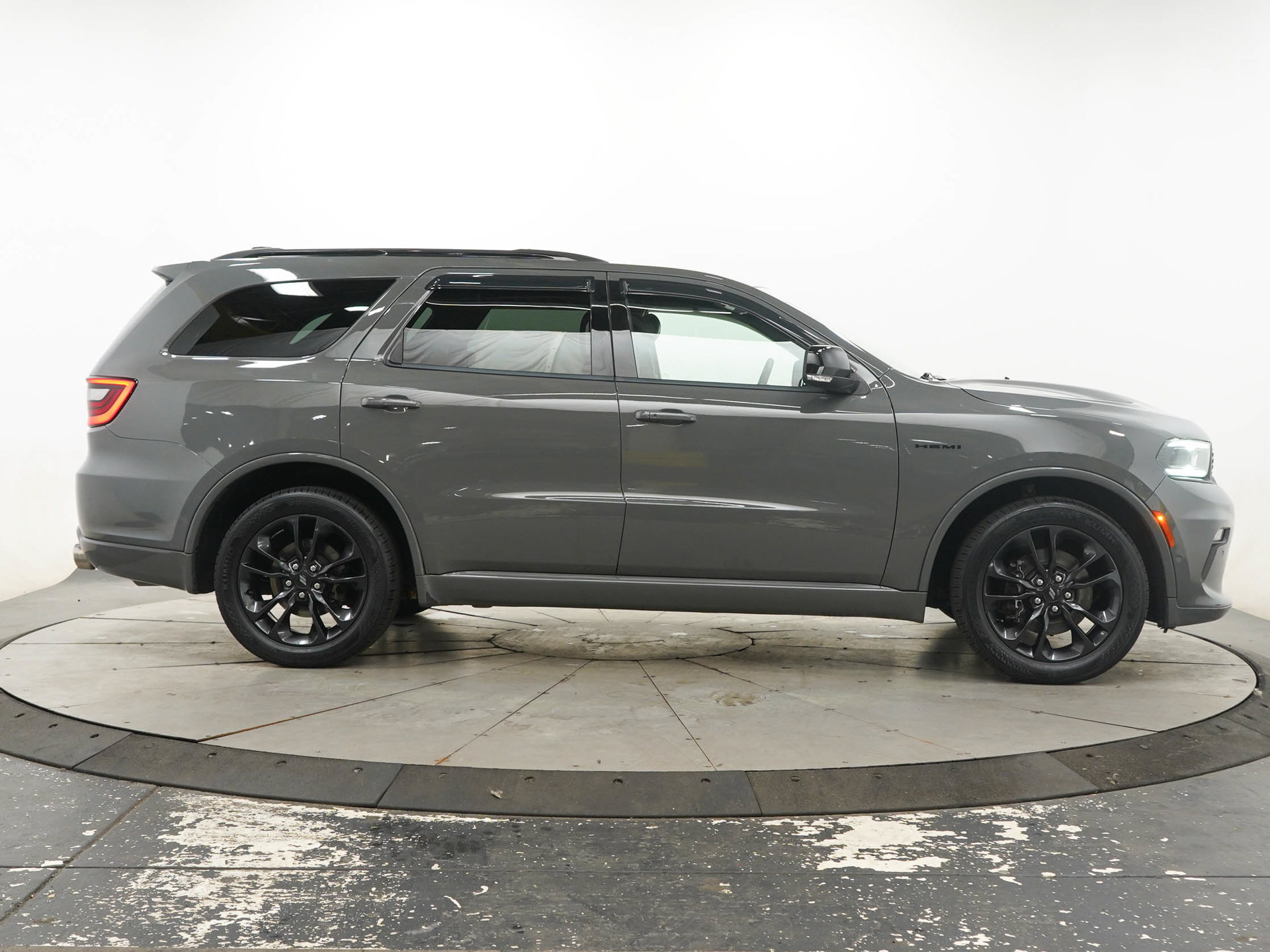 Used 2021 Dodge Durango R/T w/ Trailer Tow Group IV AWD/4WD image 6