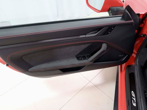 Used 2026 Porsche 911 GT3 RWD image 15