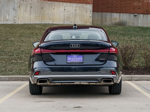 Used 2025 Audi A5 2.0T Premium w/ Convenience Package image 29