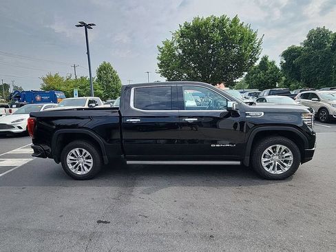 Certified 2025 GMC Sierra 1500 Denali w/ Denali Reserve Package AWD/4WD image 9
