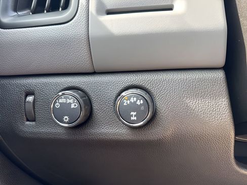 Used 2022 Chevrolet Colorado W/T w/ WT Convenience Package image 19