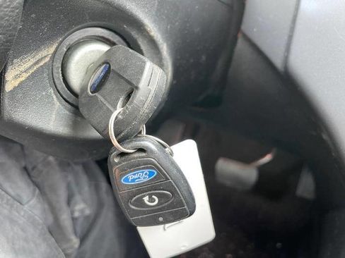 Used 2016 Ford Escape SE image 42