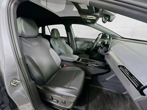 Used 2023 Volkswagen ID.4 Pro S image 32