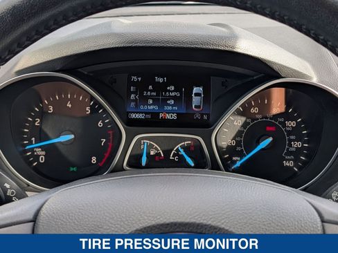 Used 2012 Ford Escape XLT image 28