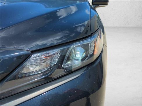 Certified 2023 Toyota Camry SE FWD image 9