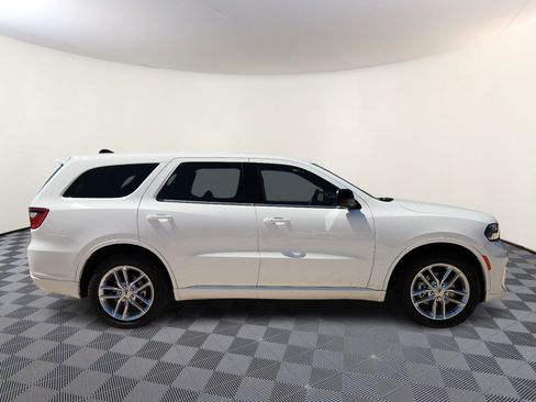 Used 2023 Dodge Durango GT RWD image 5