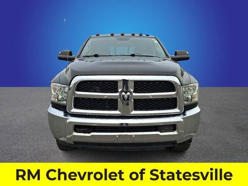 Used 2018 RAM 2500 SLT w/ Snow Chief Group image 2