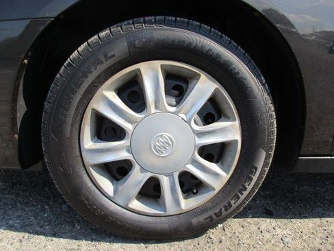 Used 2008 Buick LaCrosse CX FWD image 13