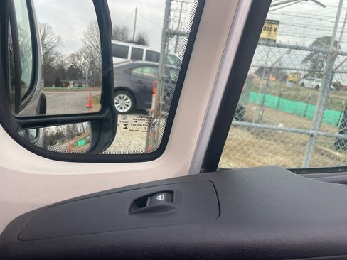 Used 2018 RAM ProMaster 1500 image 15