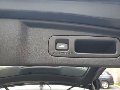 Certified 2025 Honda CR-V EX-L image 10