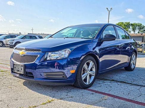 Used 2012 Chevrolet Cruze LS w/ Connectivity Package FWD image 3