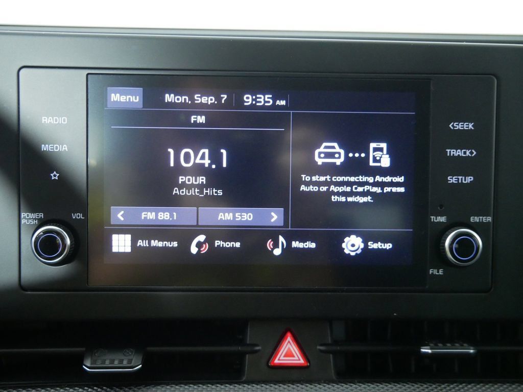 Used 2023 Kia Sportage LX AWD/4WD image 32