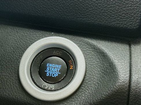 Used 2018 RAM 3500 Laramie Longhorn AWD/4WD image 18