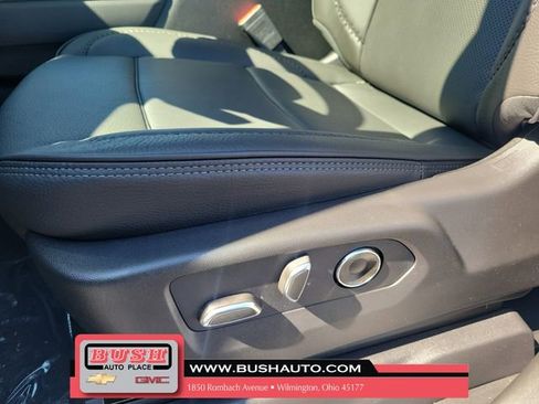 New 2026 GMC Sierra 1500 Denali w/ Denali Reserve Package image 16