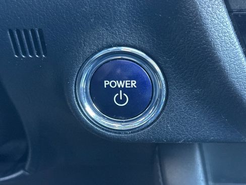 Used 2018 Lexus RX 450hL Premium image 30