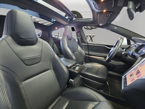 Used 2016 Tesla Model S 90D image 20