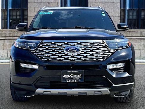 Certified 2021 Ford Explorer Platinum w/ Equipment Group 601A image 3