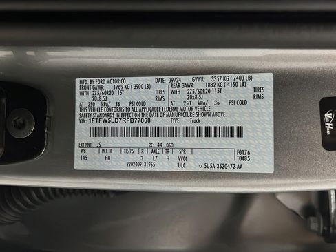 Used 2024 Ford F150 Lariat w/ Tow/Haul Package AWD/4WD image 38