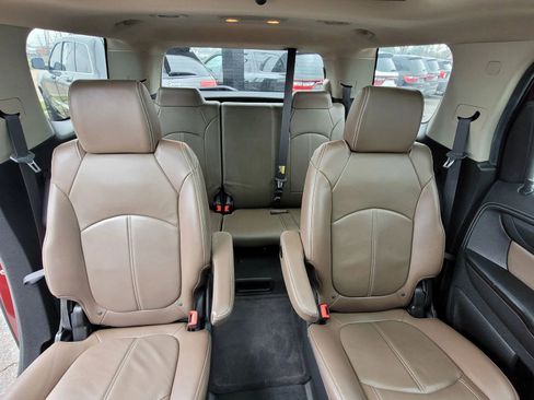 Used 2016 GMC Acadia SLT w/ Open Road Package image 18