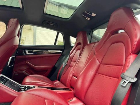 Used 2018 Porsche Panamera 4S AWD/4WD image 20