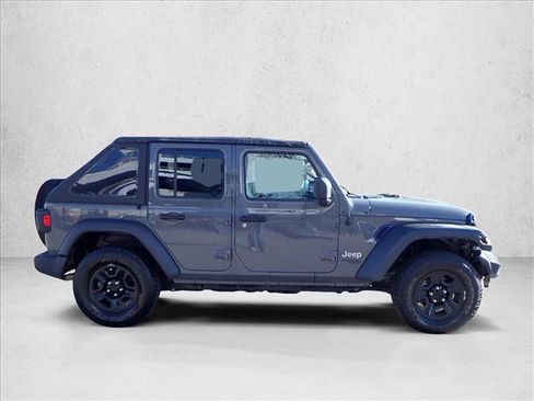 Used 2020 Jeep Wrangler Unlimited Sport image 5