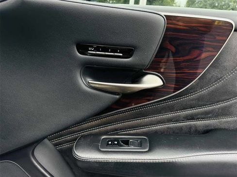 Used 2020 Lexus LS 500 image 11