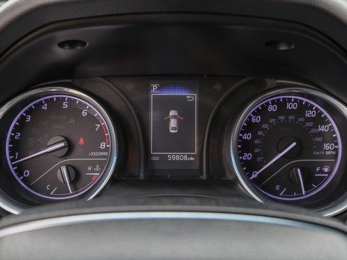 Used 2018 Toyota Camry SE FWD image 21