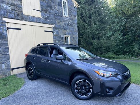 Used 2023 Subaru Crosstrek 2.0i Premium image 30