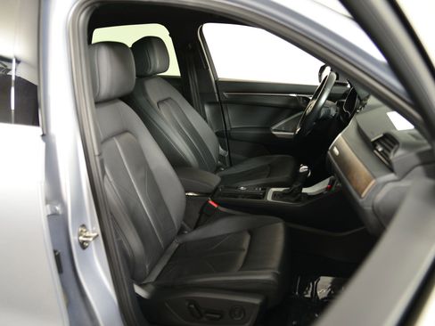 Certified 2022 Audi Q3 2.0T Premium w/ Convenience Package image 18