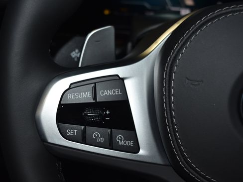 New 2026 BMW X6 xDrive40i w/ Executive Package image 7