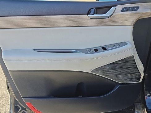 Used 2021 Hyundai Palisade Limited image 11