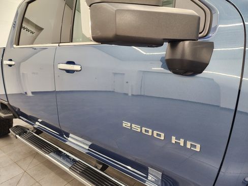 Used 2024 Chevrolet Silverado 2500 LTZ w/ LTZ Premium Package image 28