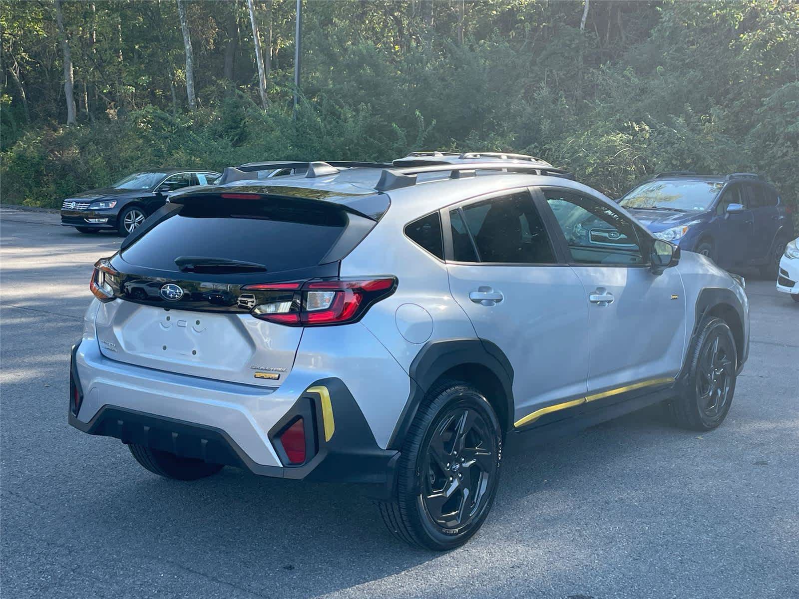 Used 2024 Subaru Crosstrek 2.5i Sport w/ Crosstrek Mirror Package AWD/4WD image 5