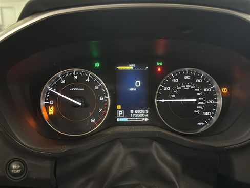 Used 2018 Subaru Crosstrek 2.0i Limited image 6