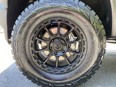 New 2026 Chevrolet Colorado Trail Boss AWD/4WD image 13