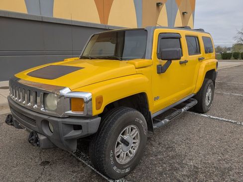 Used 2006 HUMMER H3 Base image 3