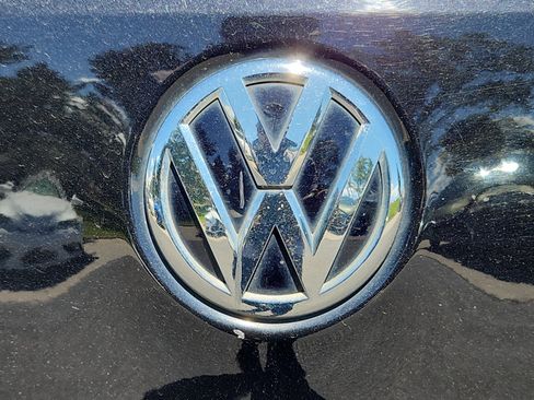 Used 2017 Volkswagen Tiguan Wolfsburg Edition AWD/4WD image 22