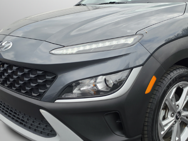Used 2022 Hyundai Kona SEL FWD image 18