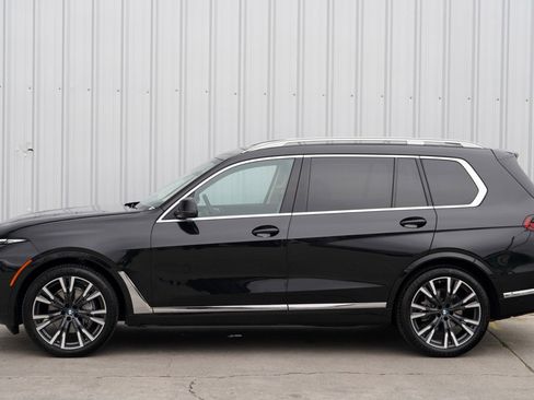 Used 2025 BMW X7 xDrive40i w/ Parking Assistance Package AWD/4WD image 54