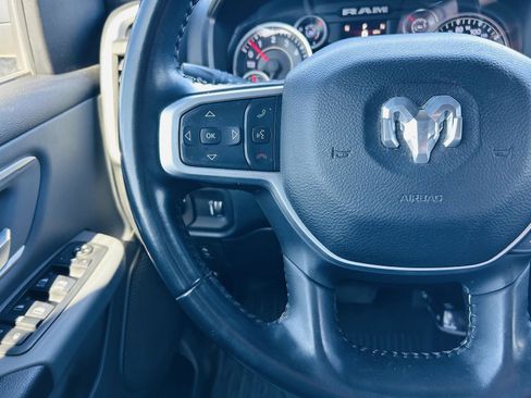 Used 2021 RAM 1500 Big Horn image 13