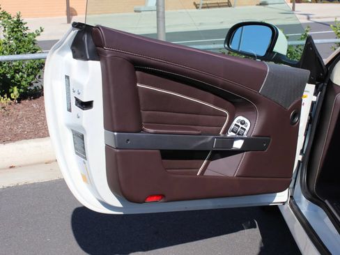 Used 2016 Aston Martin DB9 GT RWD image 19