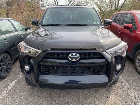 Used 2019 Toyota 4Runner SR5 image 3